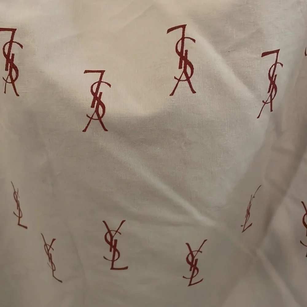Yves Saint Laurent length 82