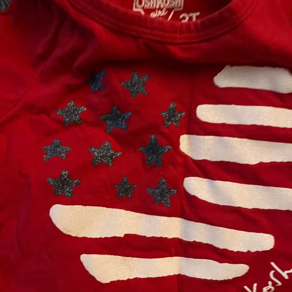OshKosh B'gosh Red Short-Sleeve Heart Flag Tee