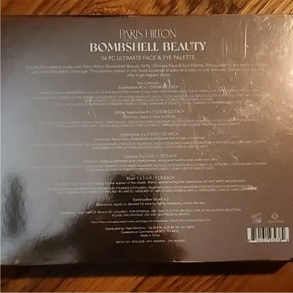 Paris Hilton Bombshell Beauty Eyeshadow Palette - Vibrant Shades Sealed Box!