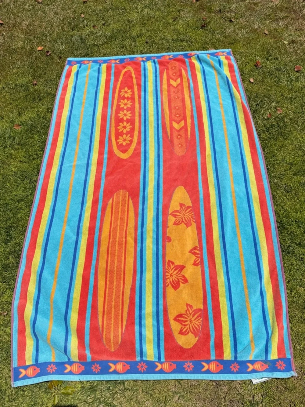 The Painted Beach Surfboard Stripe Beach Towel 100% Cotton Colorful 38x66 FLAWS