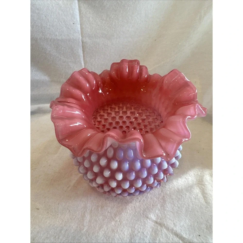 FENTON Hobnail Opalescent Ruffled Crimp Cranberry‎ Art Glass Rose Bowl Vase 5x6