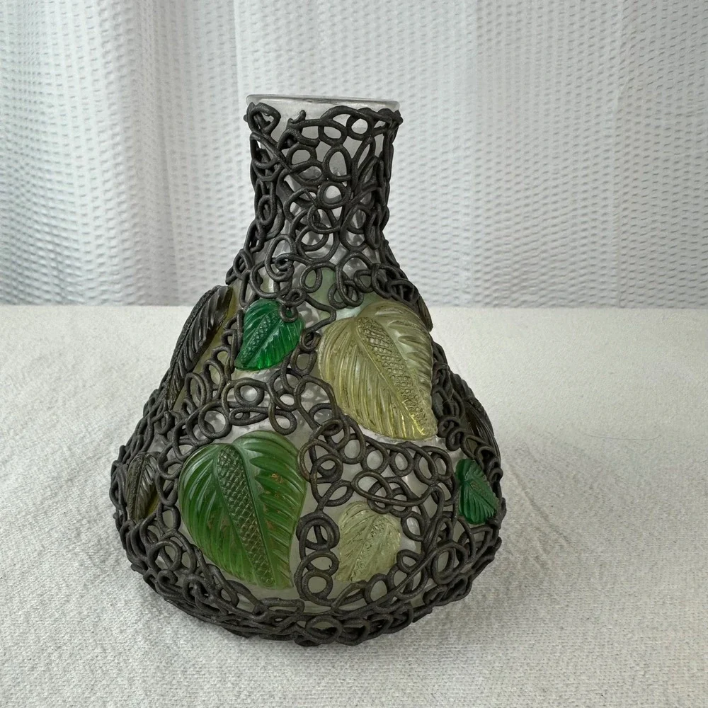 Vintage Art Glass Vase Metal Filigree Overlay Leaf‎ Design Studio Decor