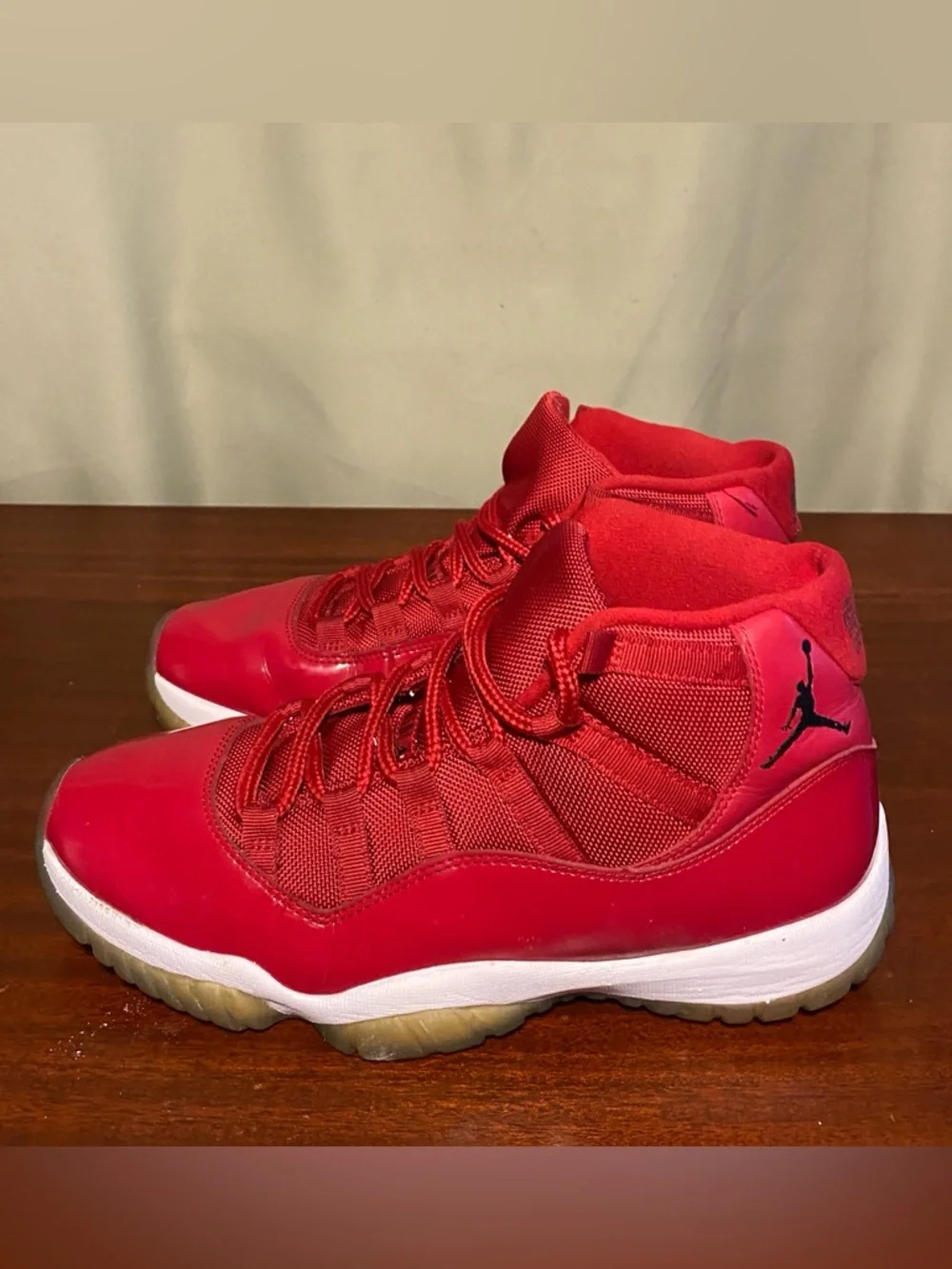 Jordan 11 Retro High Win Like ’96 Gym Red Sneakers Mens 10