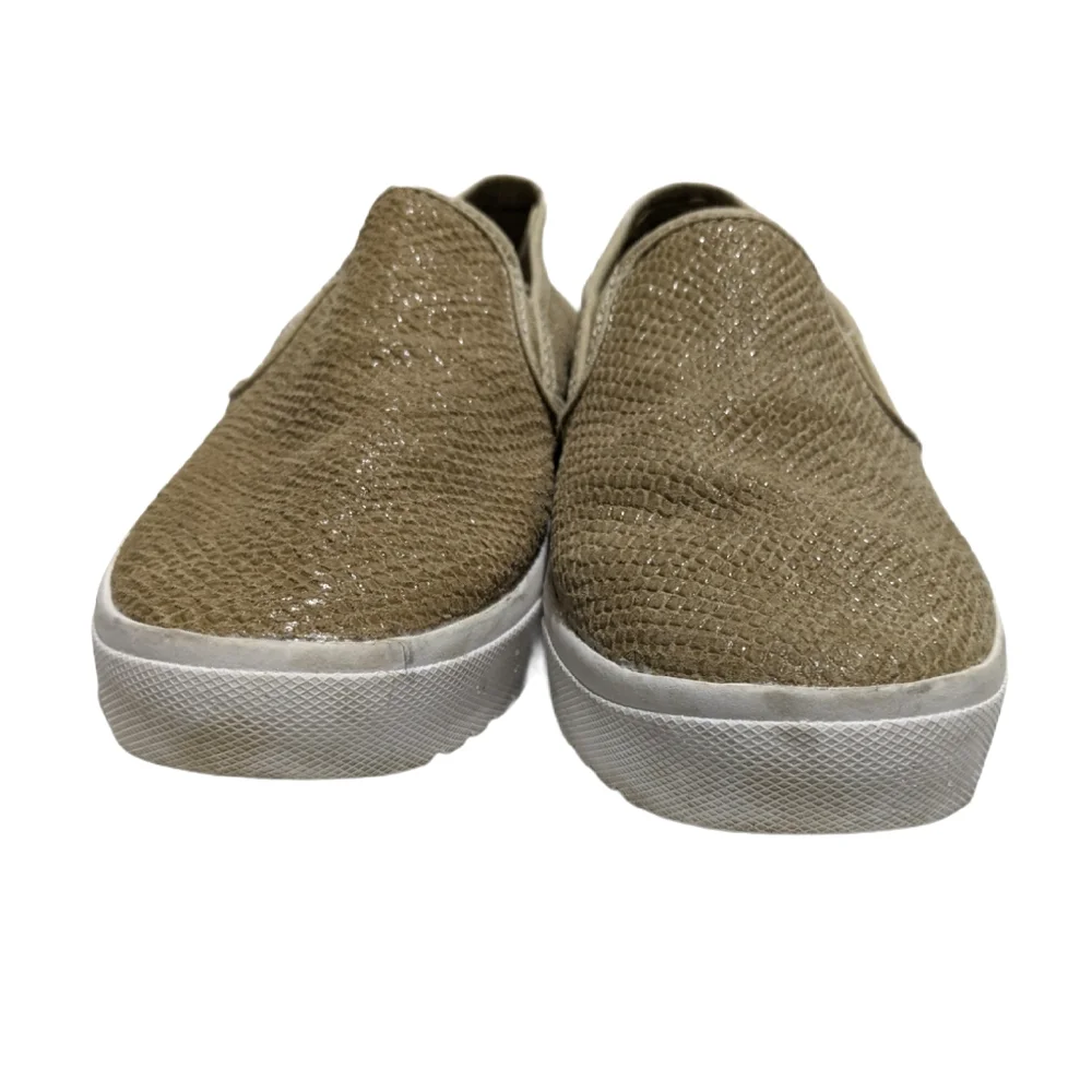 Sorel slip loafer