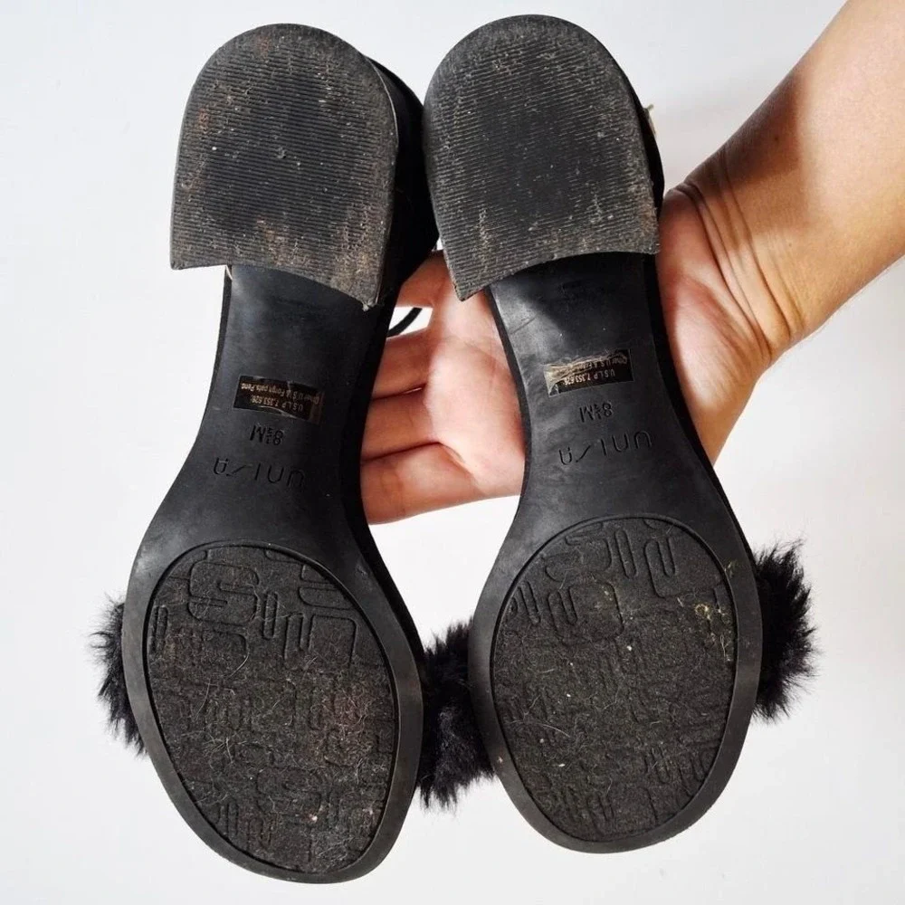 Unisa Black faux fur block heels sandals 8.5/9 y2kstyle goth whimsygoth‎ fairy