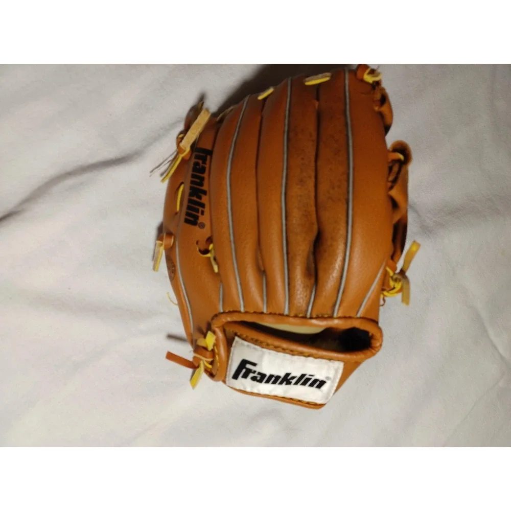 Franklin RTP Series Youth Baseball Glove 9.5‎ In Leather Laced Tan Mitt