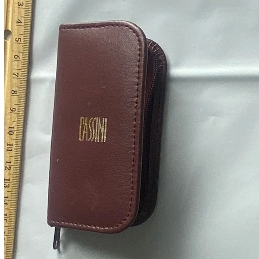 CASINI Brown‎ Leather Zip Wallet Compact Organizer Credit Card Coin Case