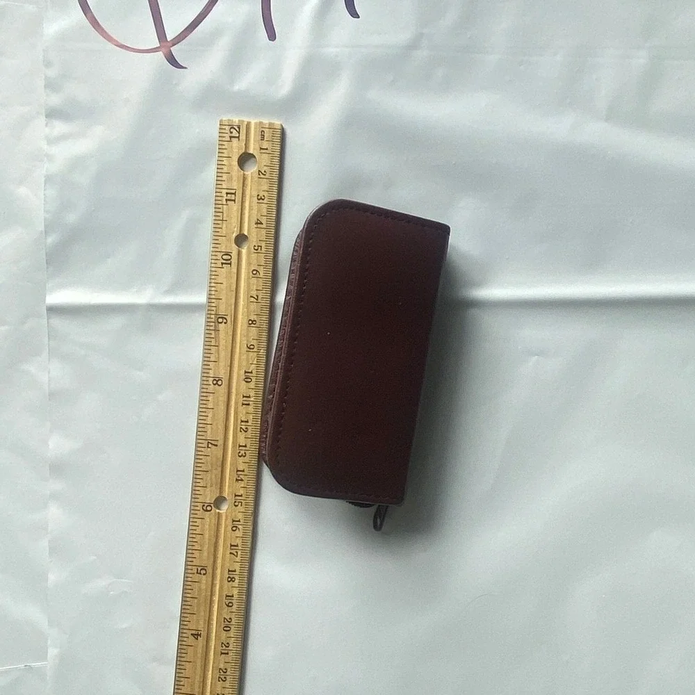 N/A material leather