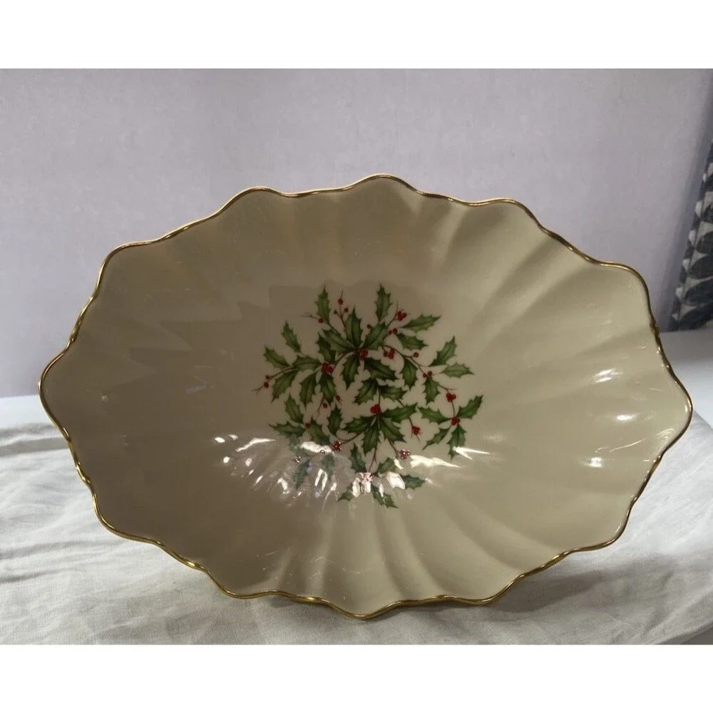 Vintage Lenox Holly And Berry Christmas Centerpiece Bowl Footed With Gold Trim