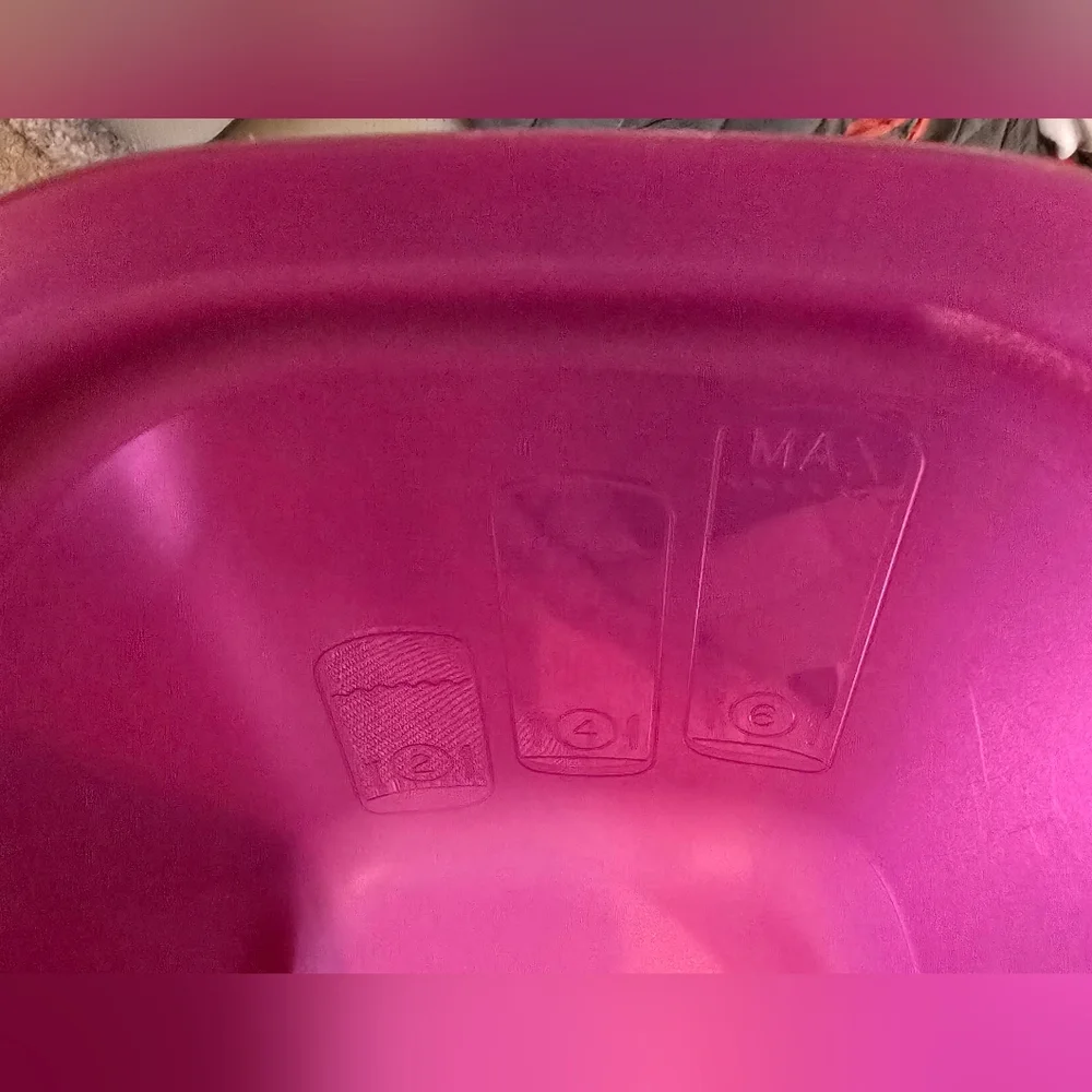 Tupperware Microwave Pasta Maker