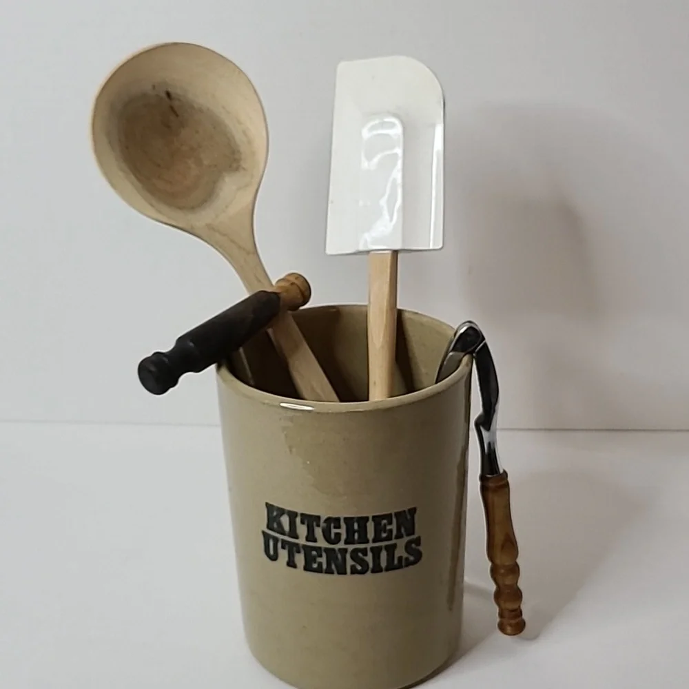 Vintage Pearsons Kitchen Utensils Crock Holder Beige Black