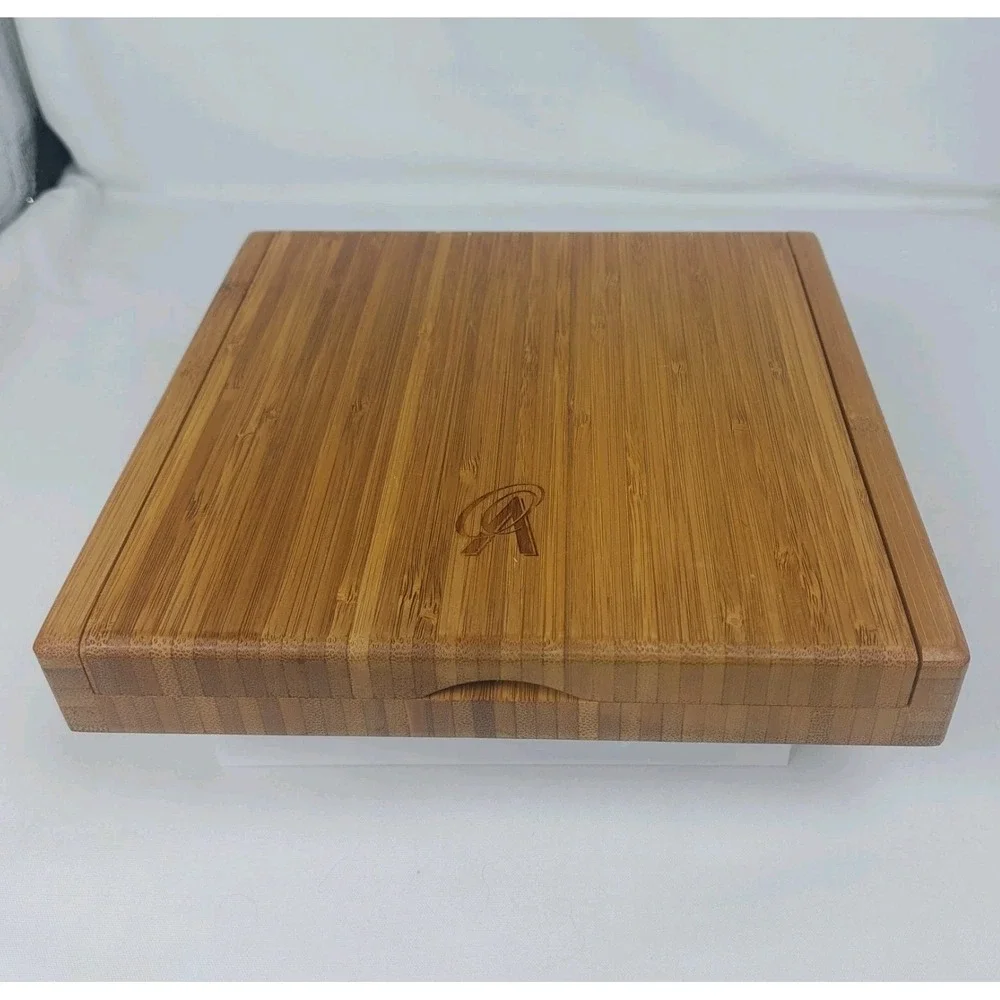 The Unbranded Brand bamboo charcuterie