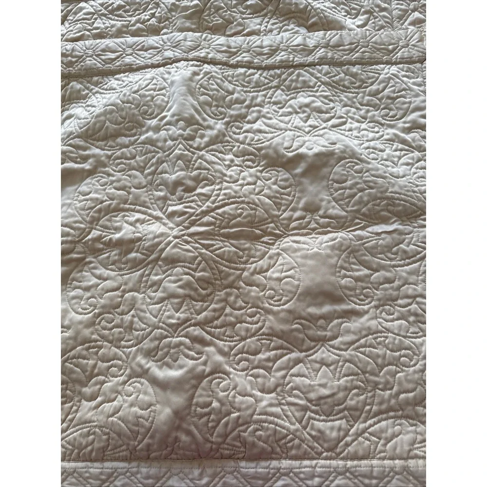 Wamsutta standard sham