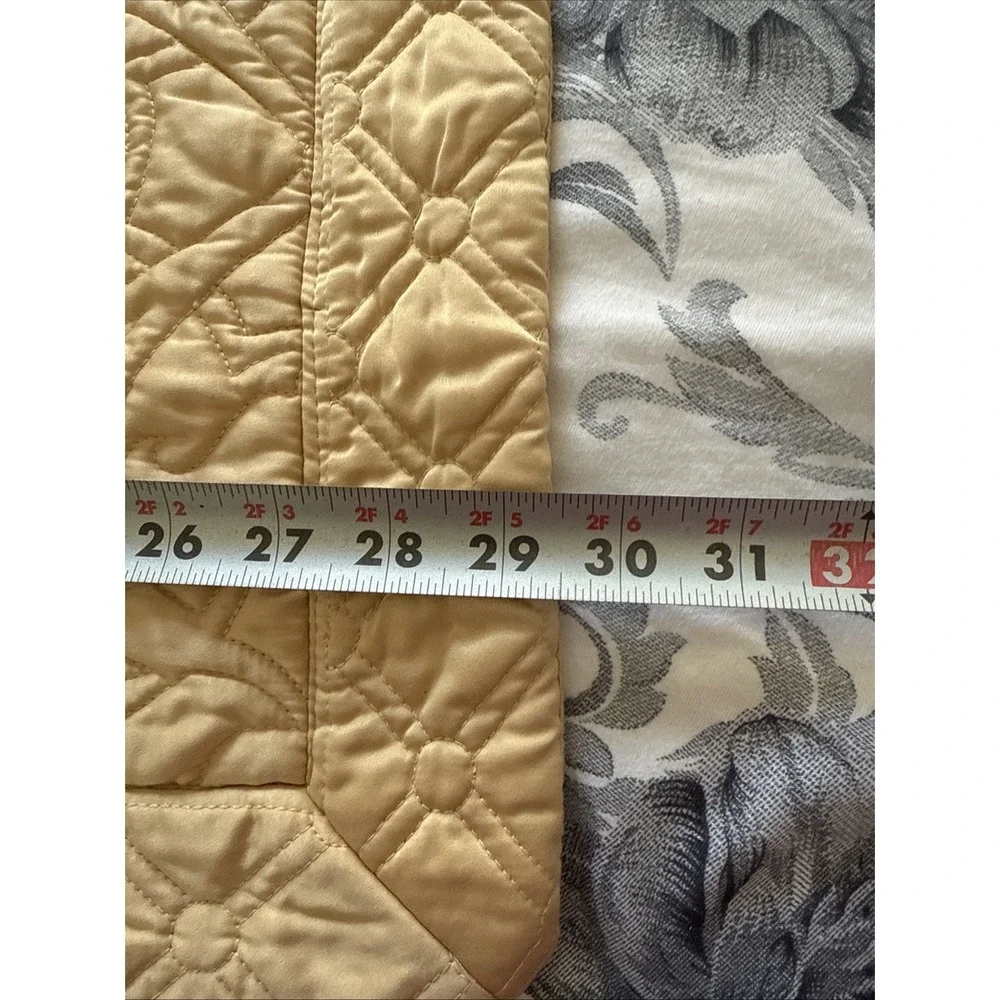 Wamsutta standard sham