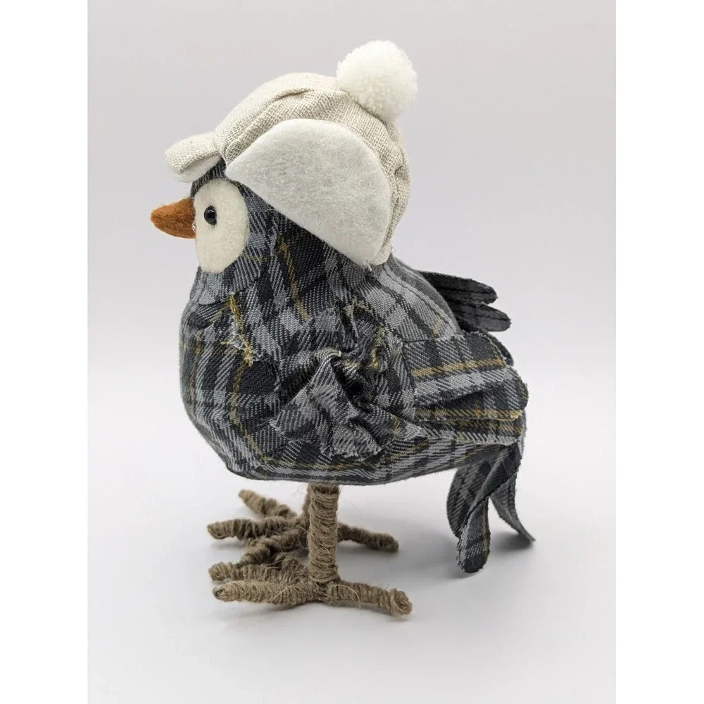 Target 2014 Christmas Wondershop Featherly‎ Friends Spritz Winter Birds Lot of 2