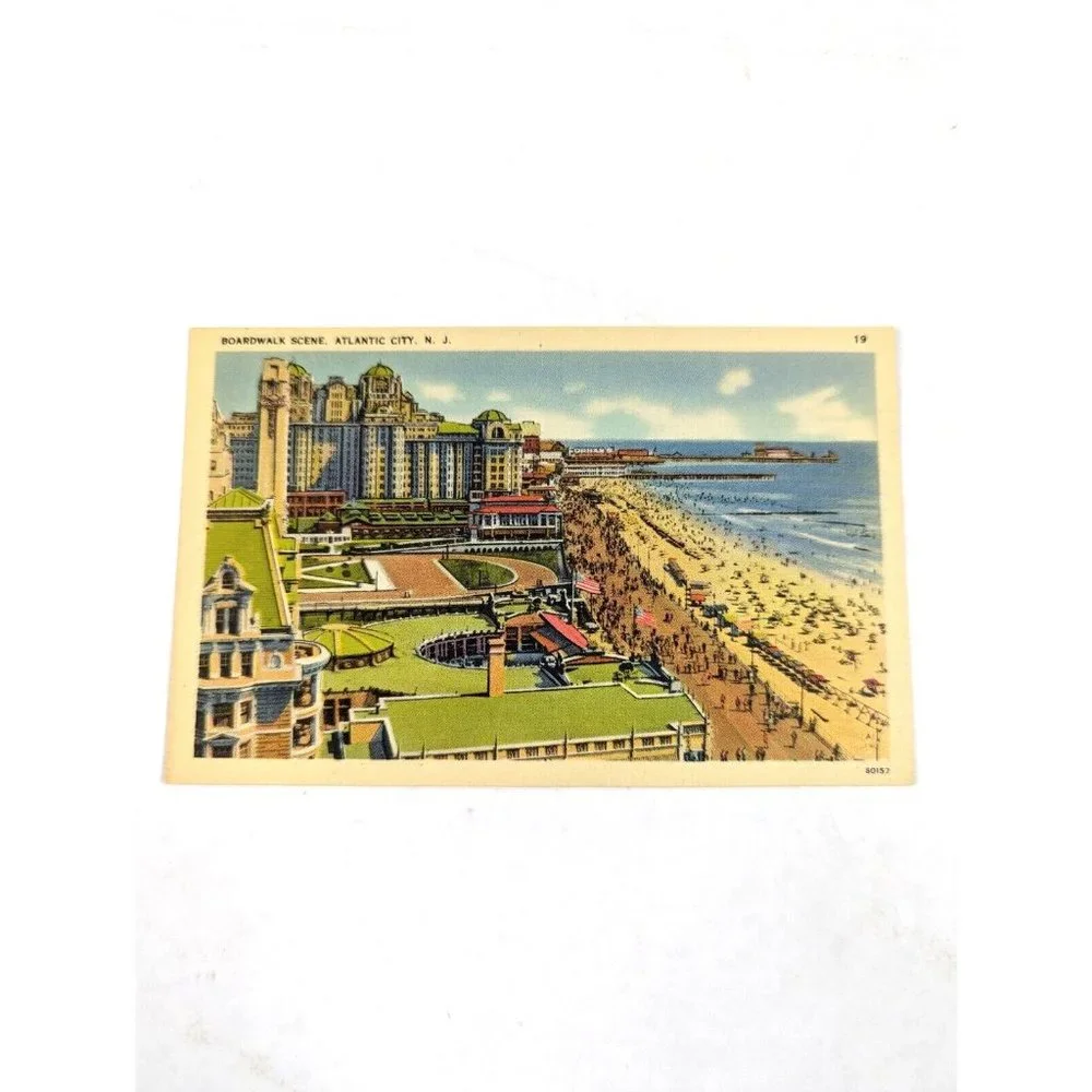 Vintage Postcard Atlantic City‎ New Jersey Boardwalk Scene Beach Unposted USA