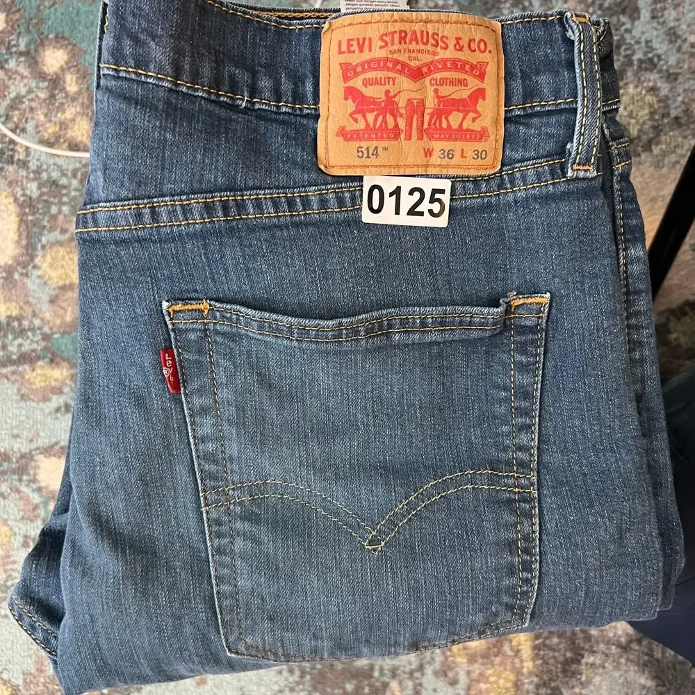 Levis levis 514