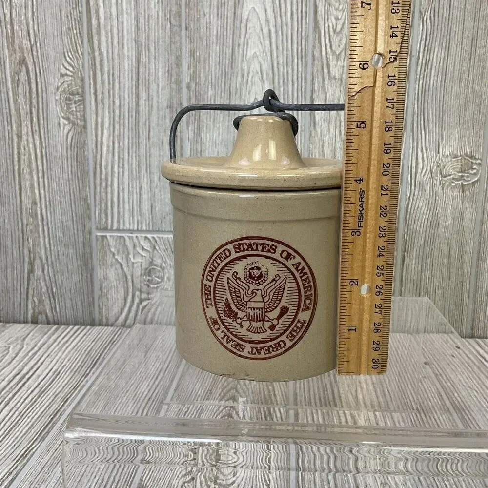 Vintage crock wire