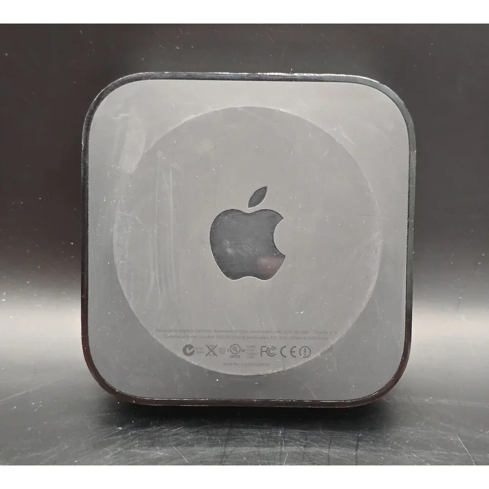 Apple TV - A1469 (3rd Generation) HD Media Streamer W/ Remote Working AirPlay