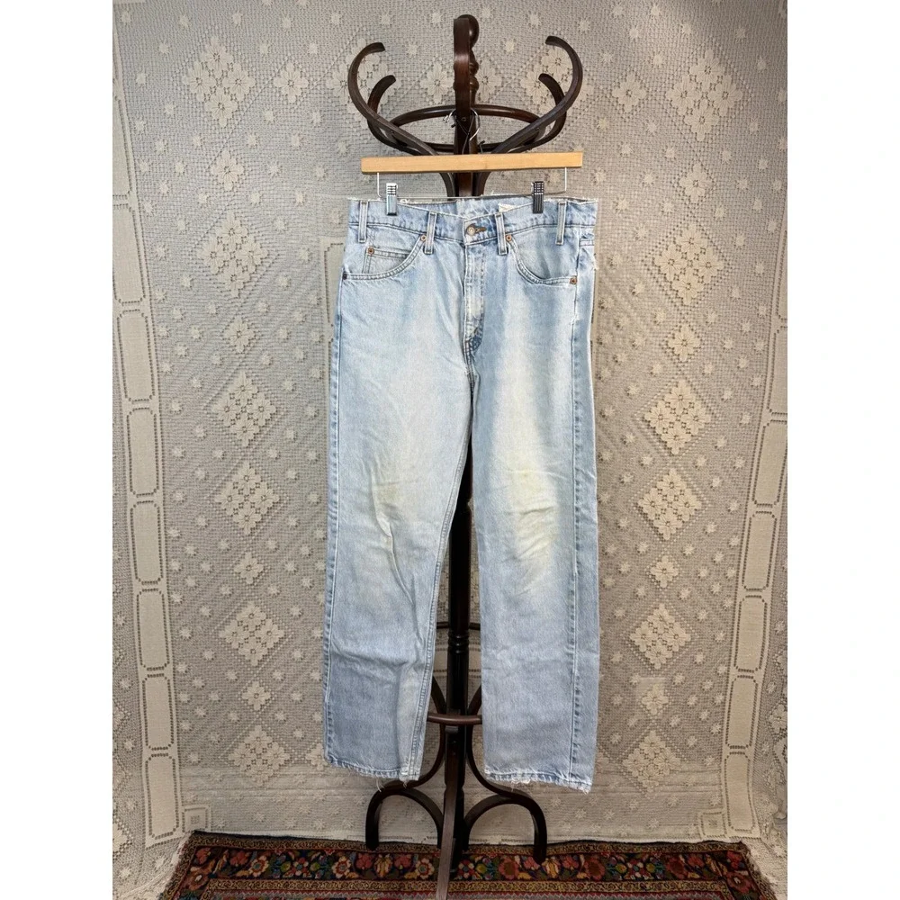 Levis own piece