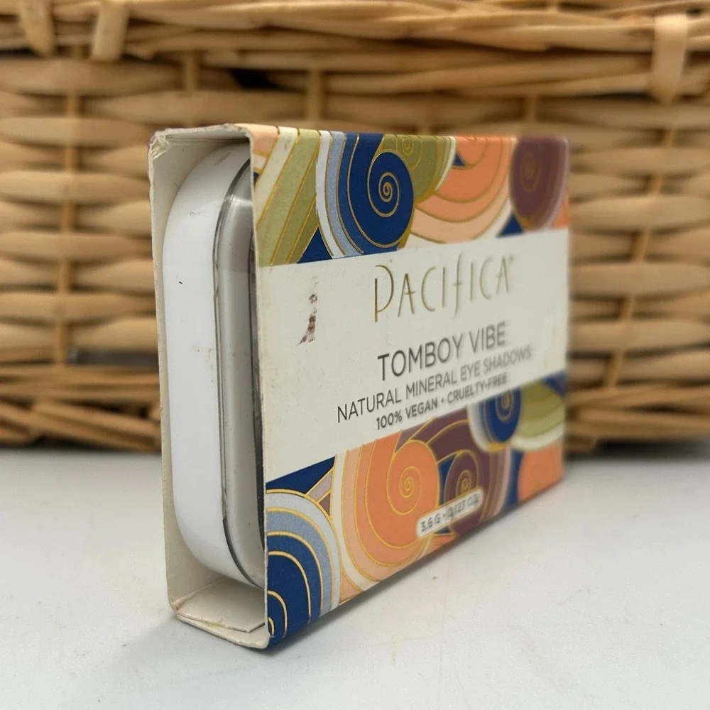 Pacifica tomboy mineral beauty