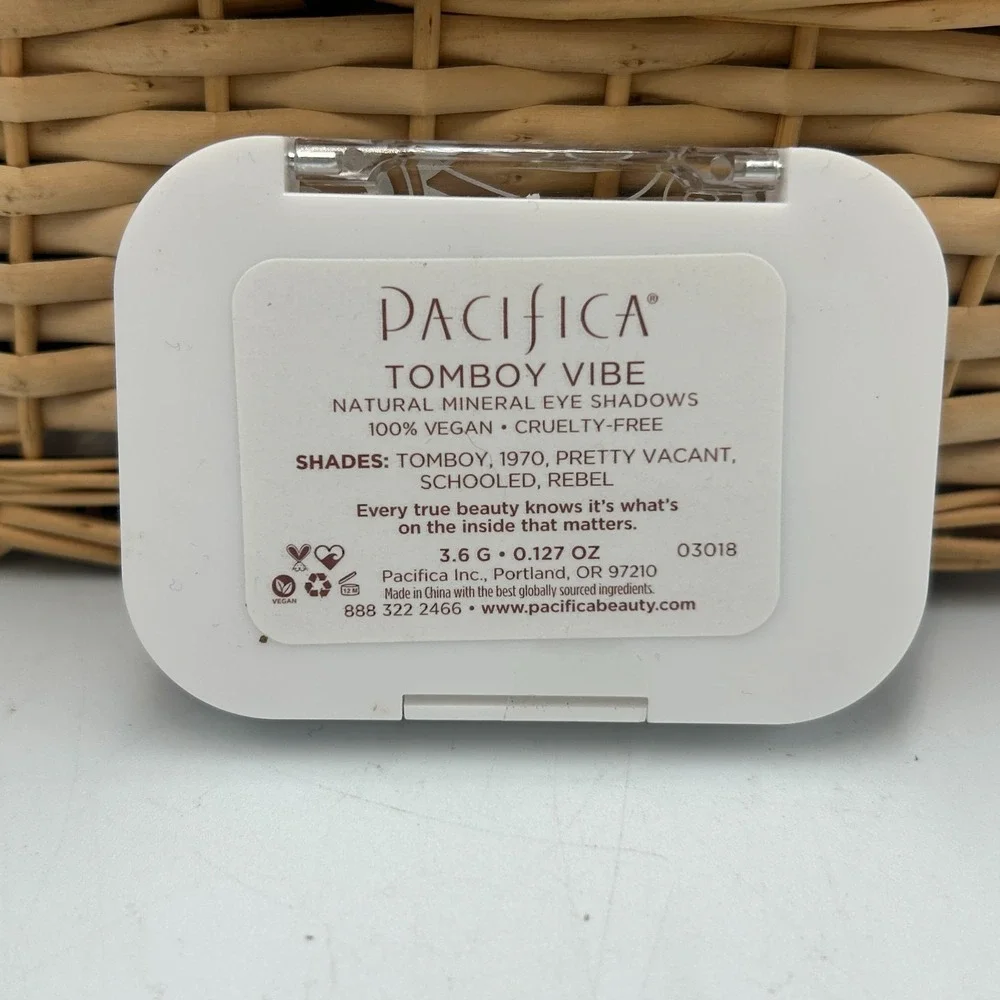 Pacifica palette vegan