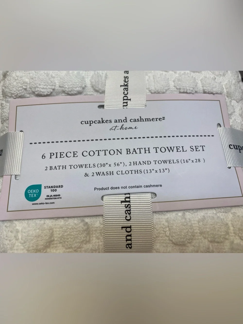 cupcakes & cashmere brand new