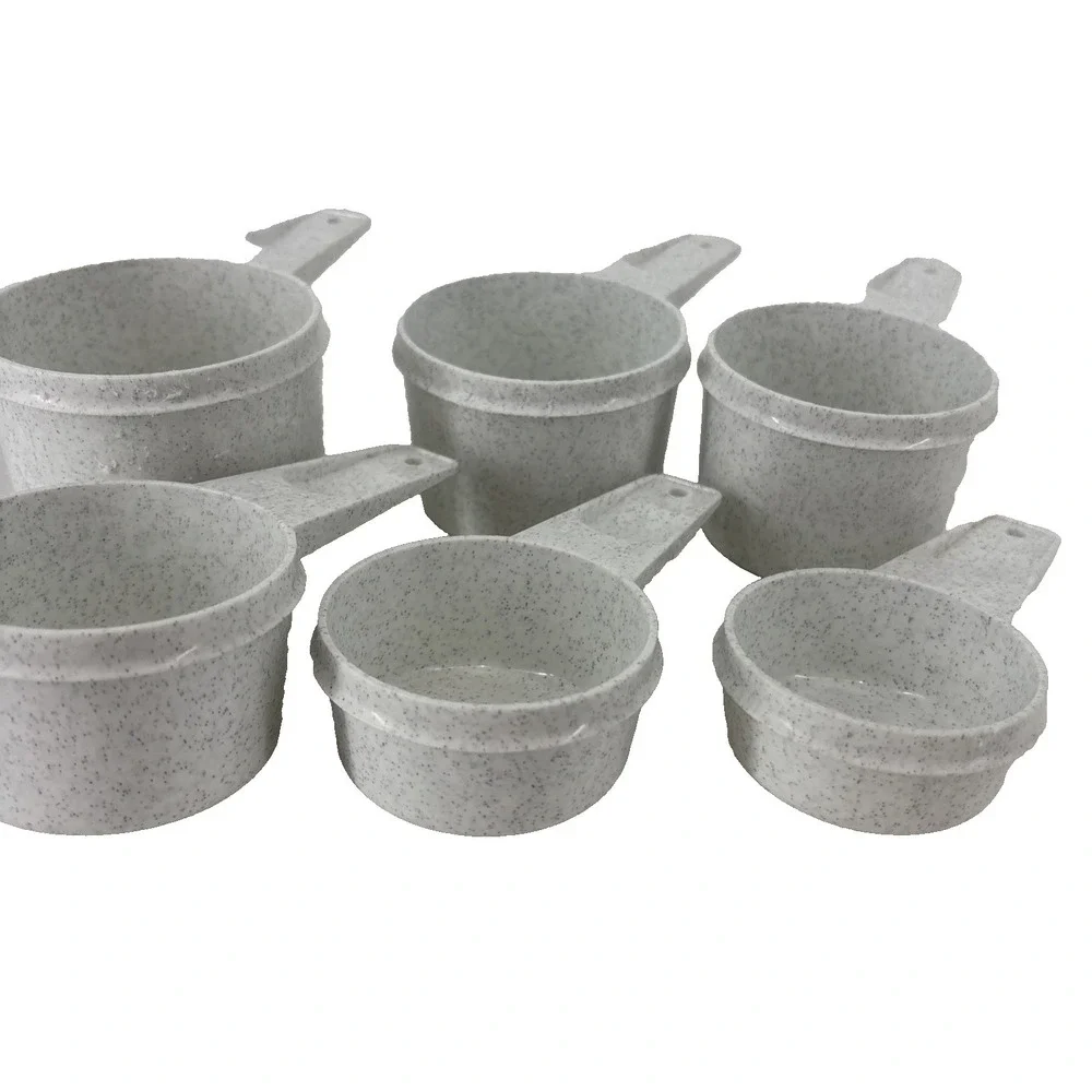 Tupperware set vintage