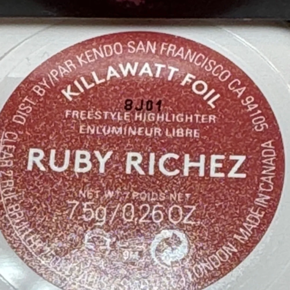 Fenty Beauty your killawatt weightless