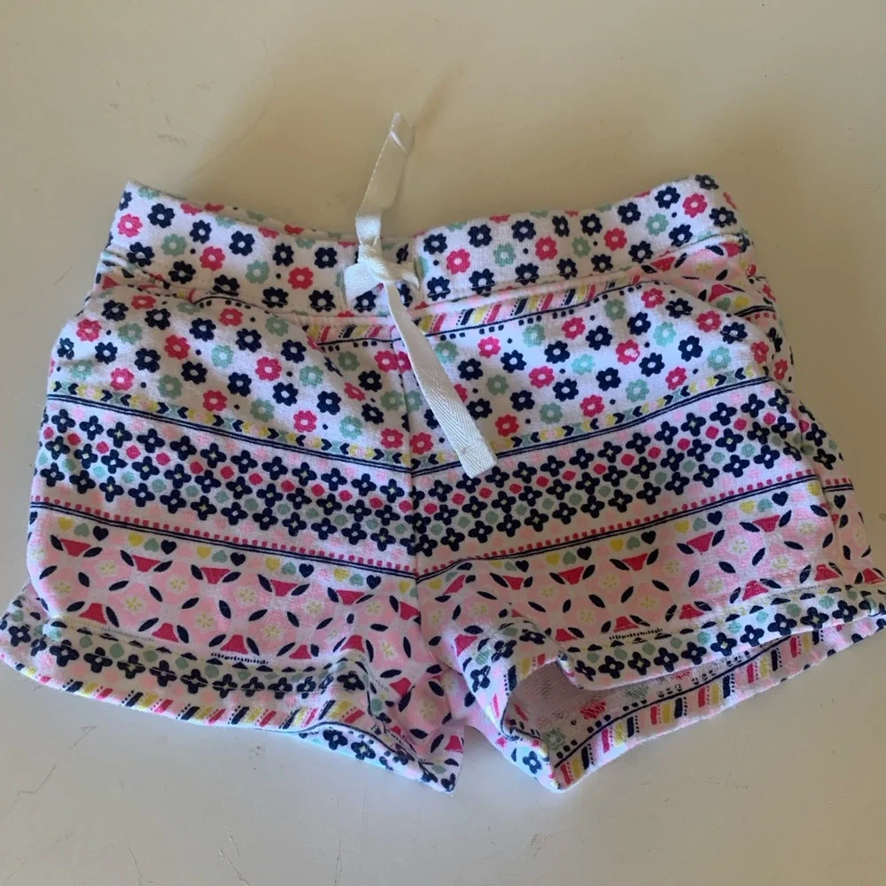 Carter’s bundle of 4 infant girl clothing