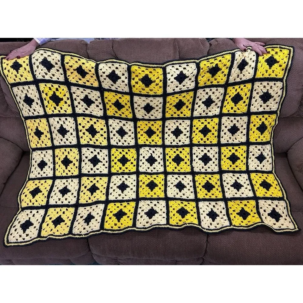 Vintage 70s Colorful Yellow‎ Granny Square Crochet Afghan Throw Blanket 60X36