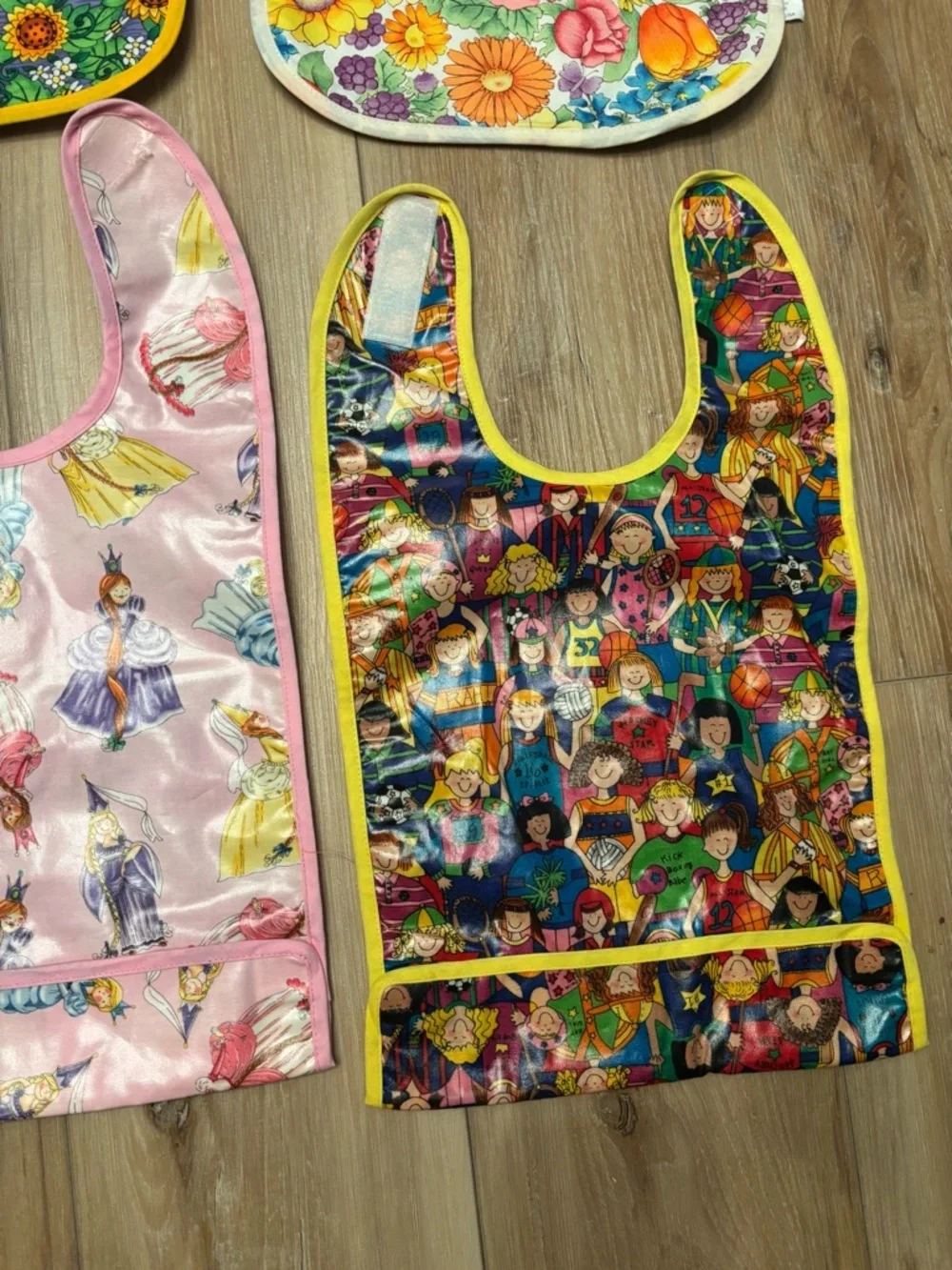 droodle bibs set colorful