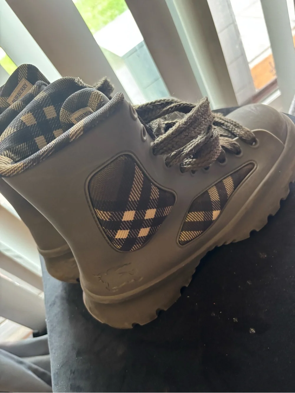 Burberry authentic men
