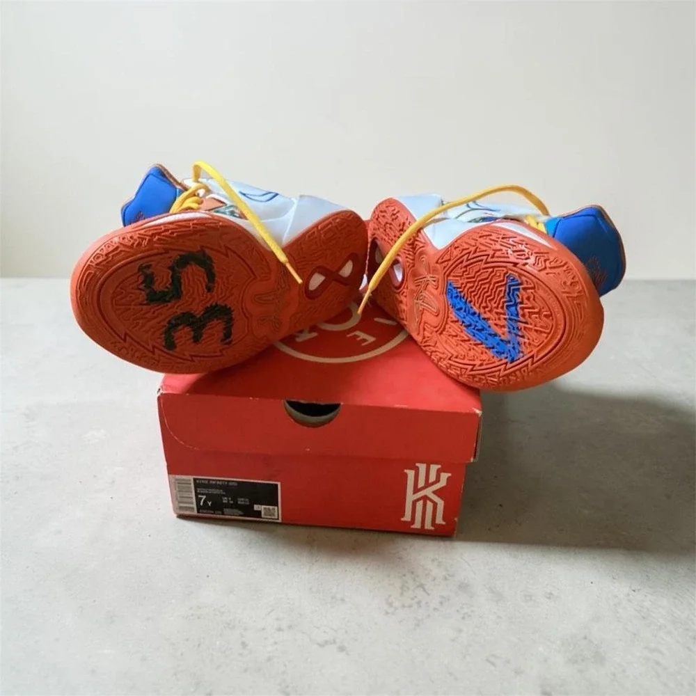 Nike size multicoloured