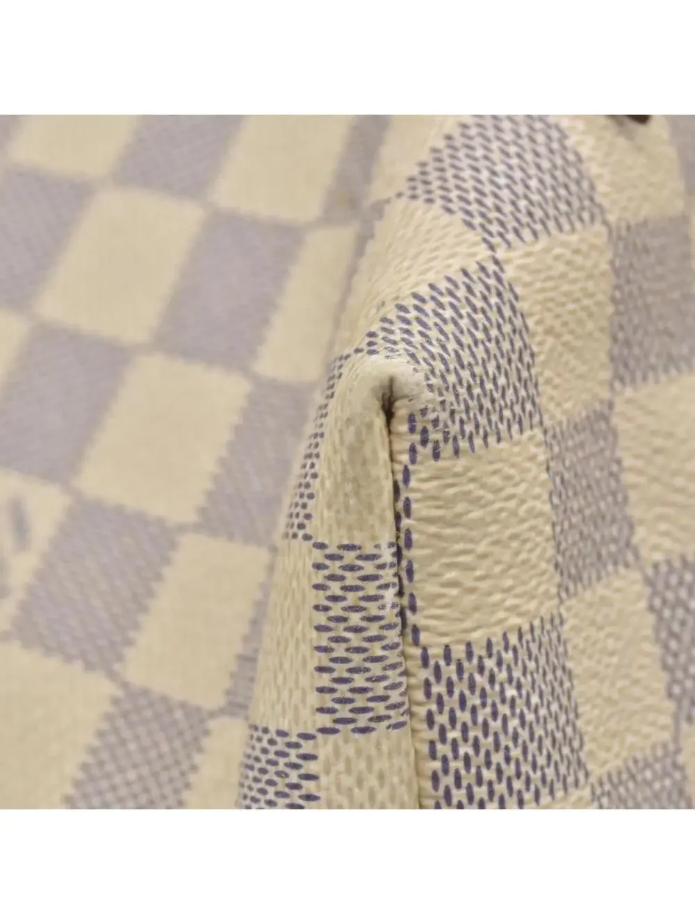 Louis Vuitton exterior surface