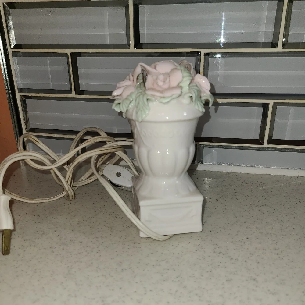 Vintage charming ceramic