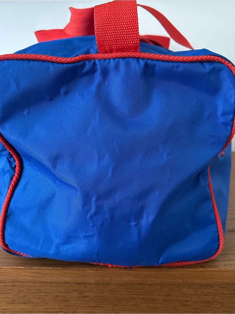 Champion durable duffel