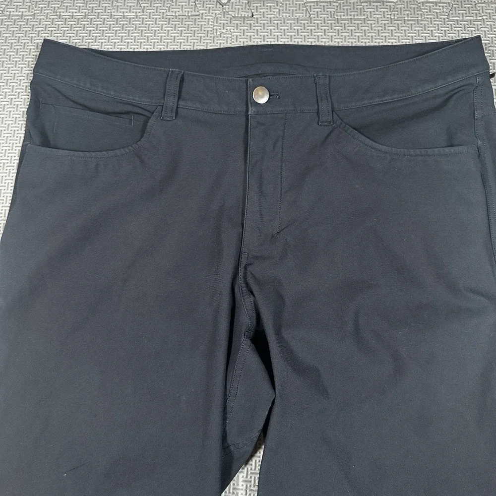 lululemon athletica white mark