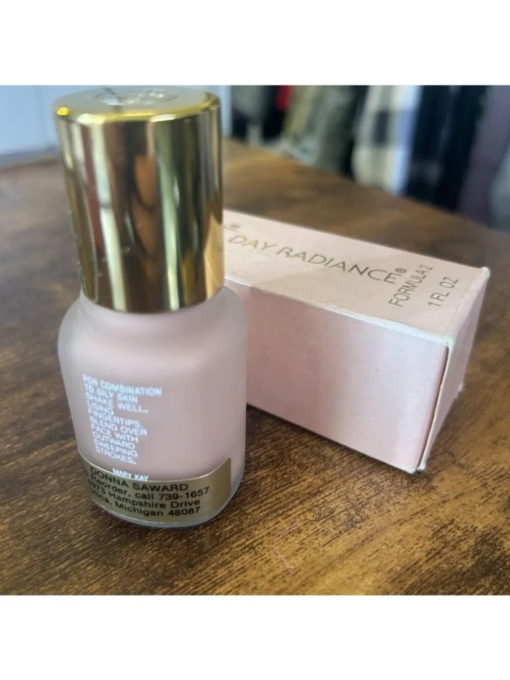 Mary Kay lightweight foundation