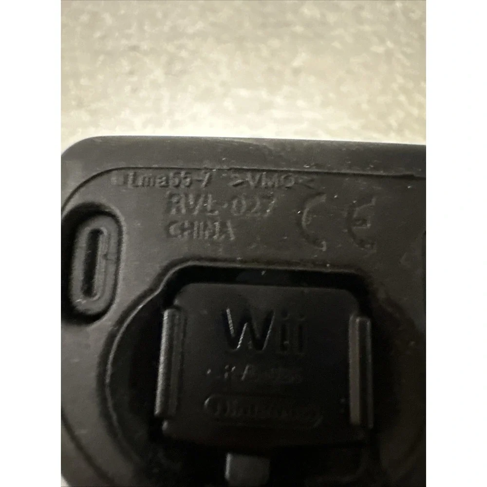 Nintendo Wii RVL-036 Motion Plus Black Remote Controller W/ Black Cover tested‎