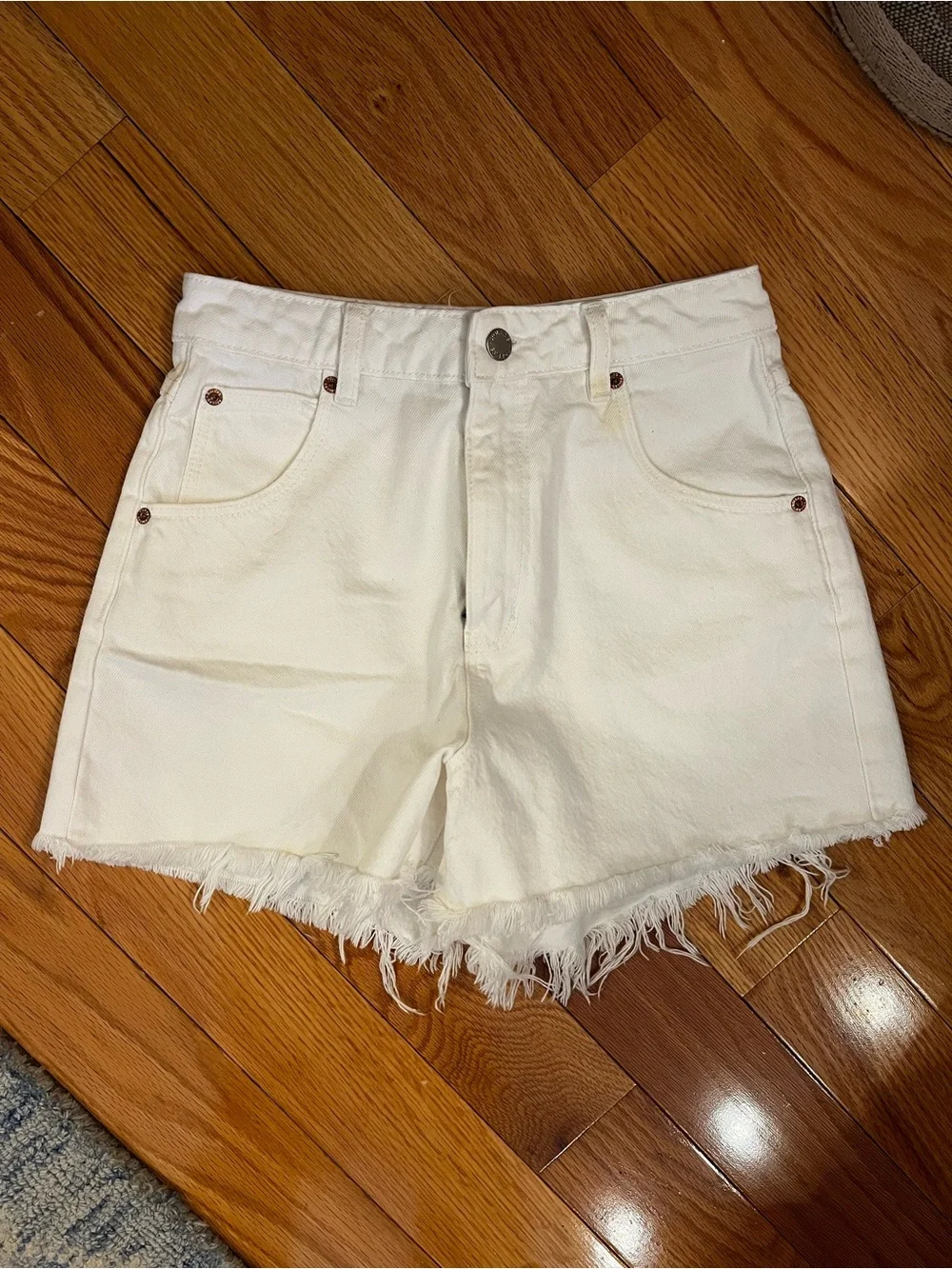 Rolla’s White Denim Shorts