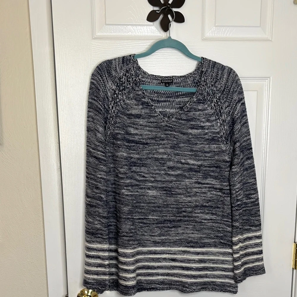 Hannah Navy and White V-neck Heathered Knit Tunic-Style Sweater Sz Lg