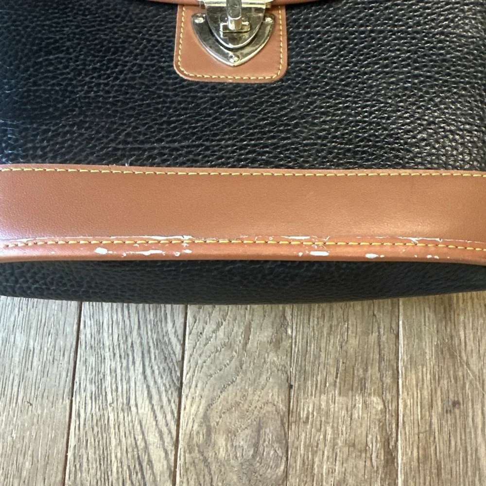 Carina International pebbled leather