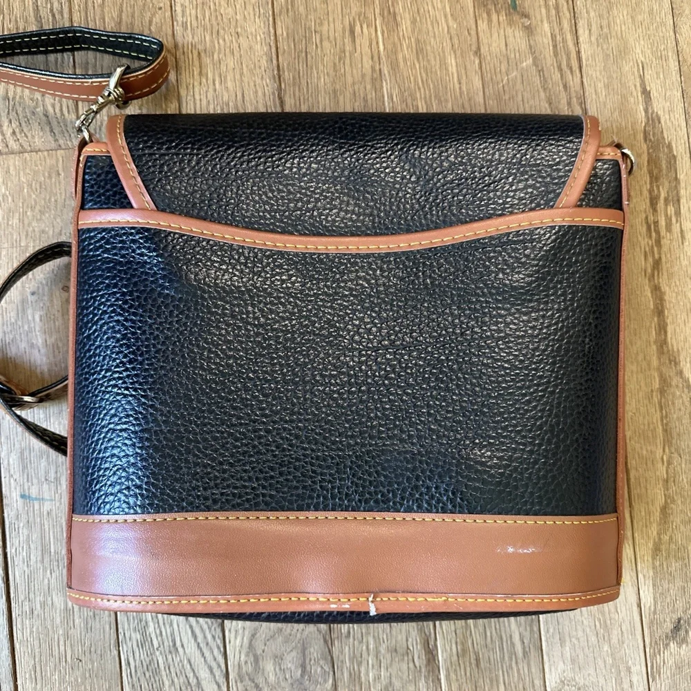 Carina International pebbled leather