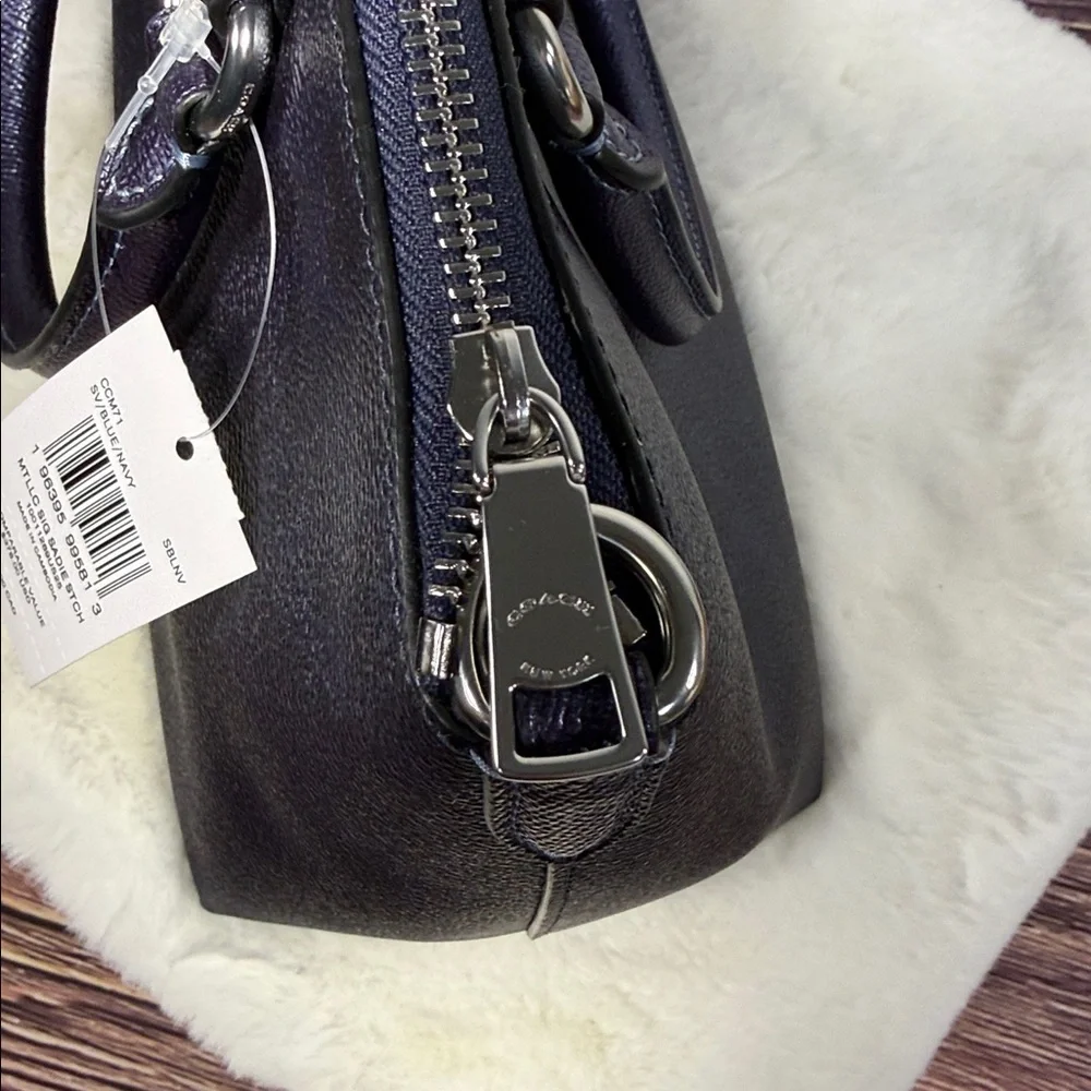 Coach authentic sadie