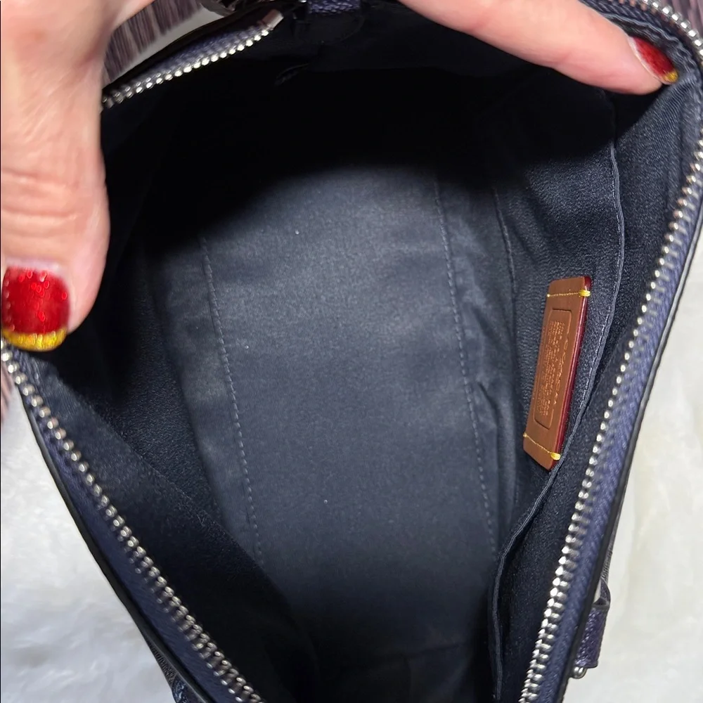 Coach authentic sadie
