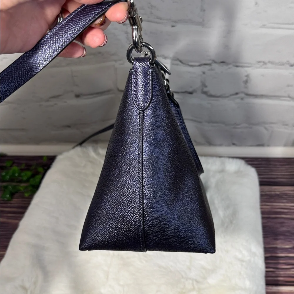 Coach authentic sadie