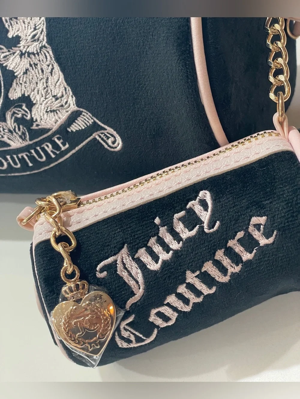 Juicy Couture black barrel