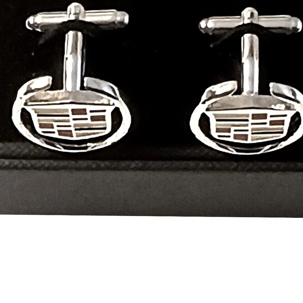 N/A cadillac logo