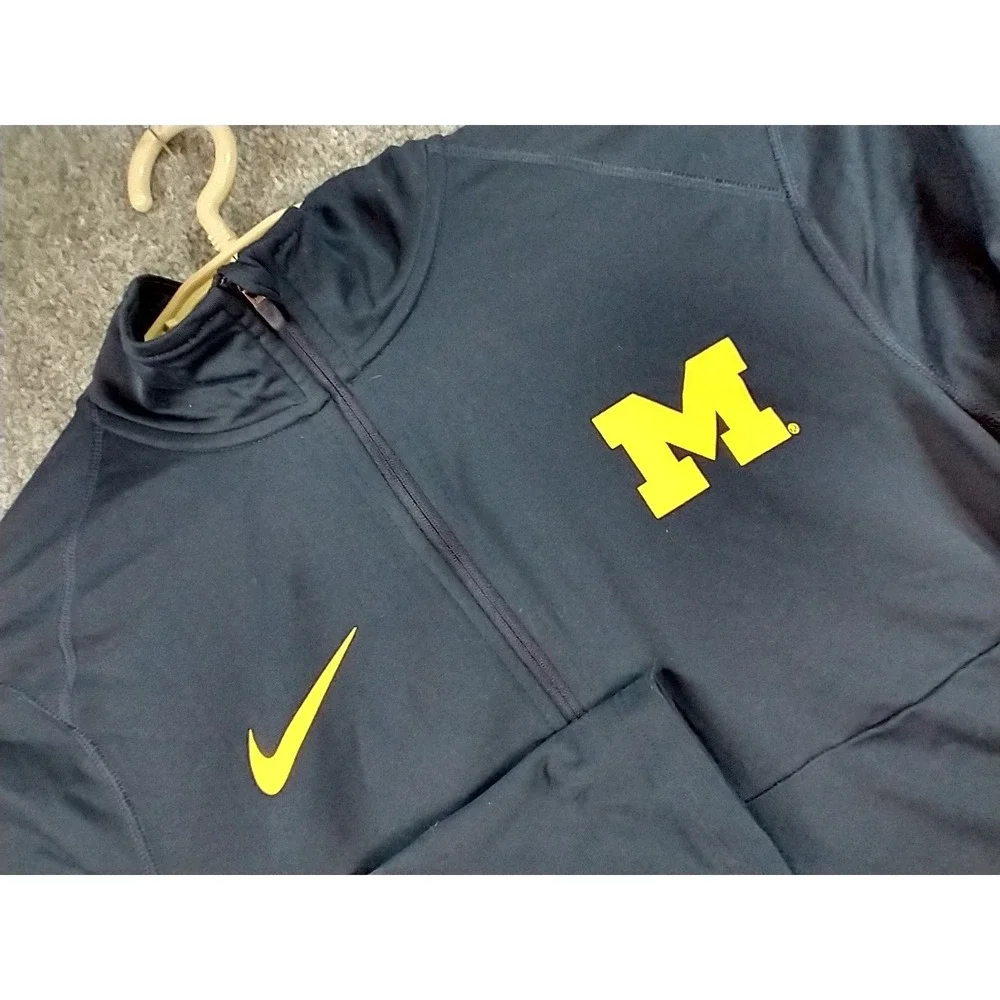 Nike Michigan Wolverines Dri-FIT Quarter Zip Pullover Navy Blue Mens Small